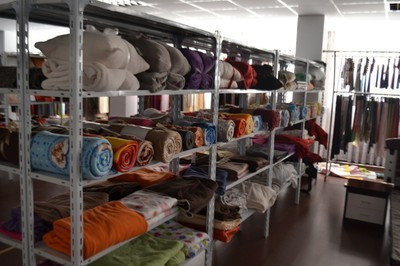 坯布與紹興市雪雄針紡織品 紡織產(chǎn)業(yè)的品質(zhì)與創(chuàng)新